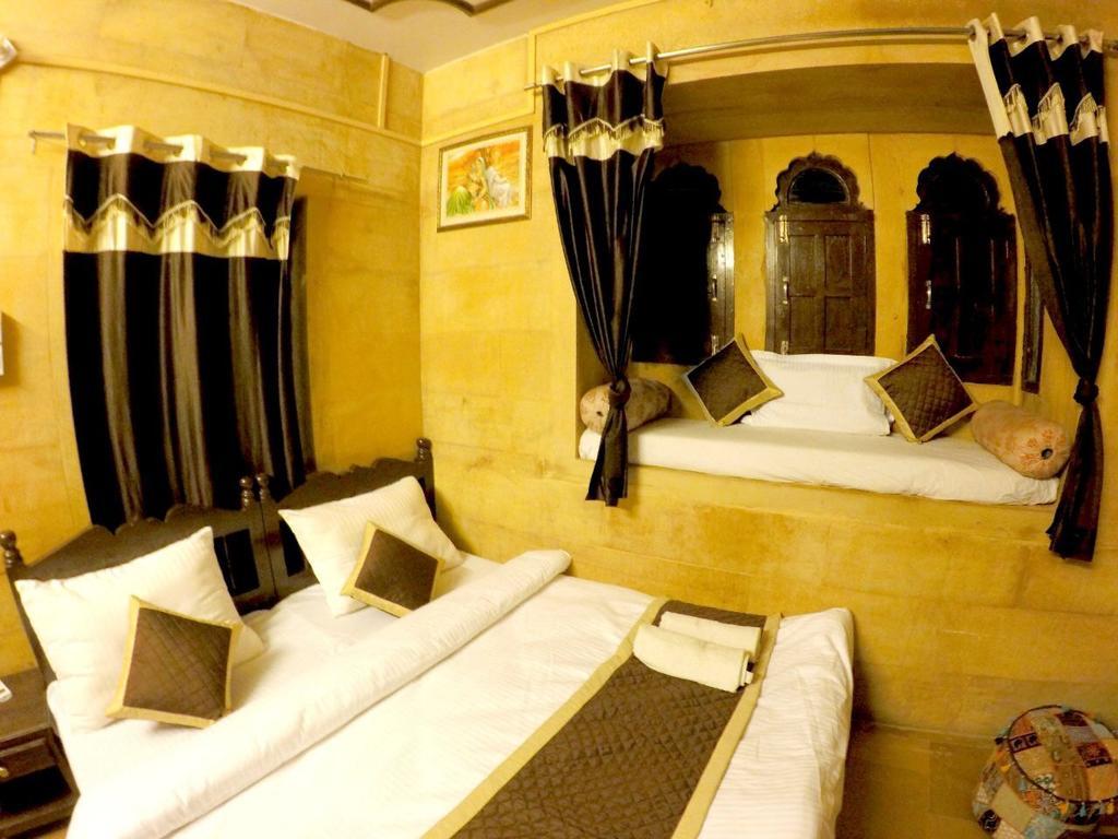 Hotel Fotiya 斋沙默尔 外观 照片