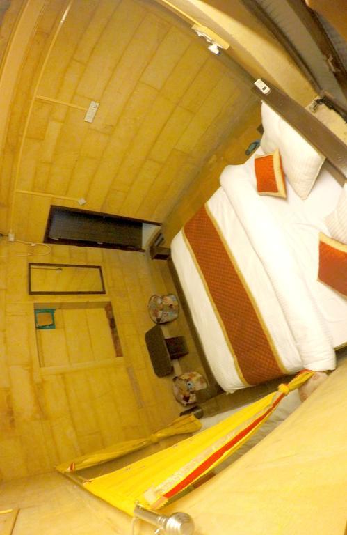 Hotel Fotiya 斋沙默尔 外观 照片